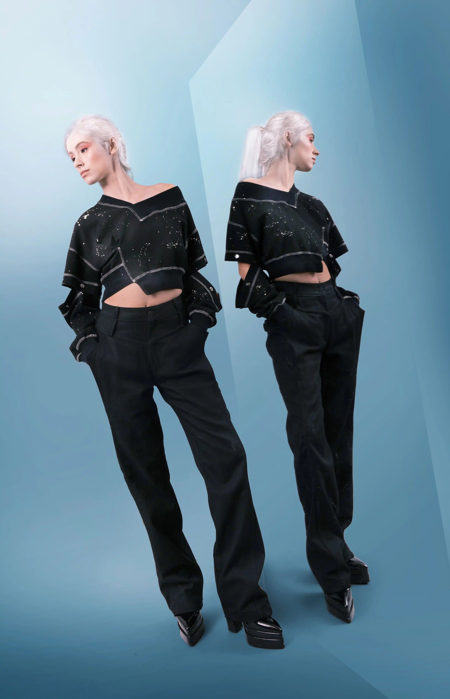 Cropped Snap Sleeve Sweatshirt