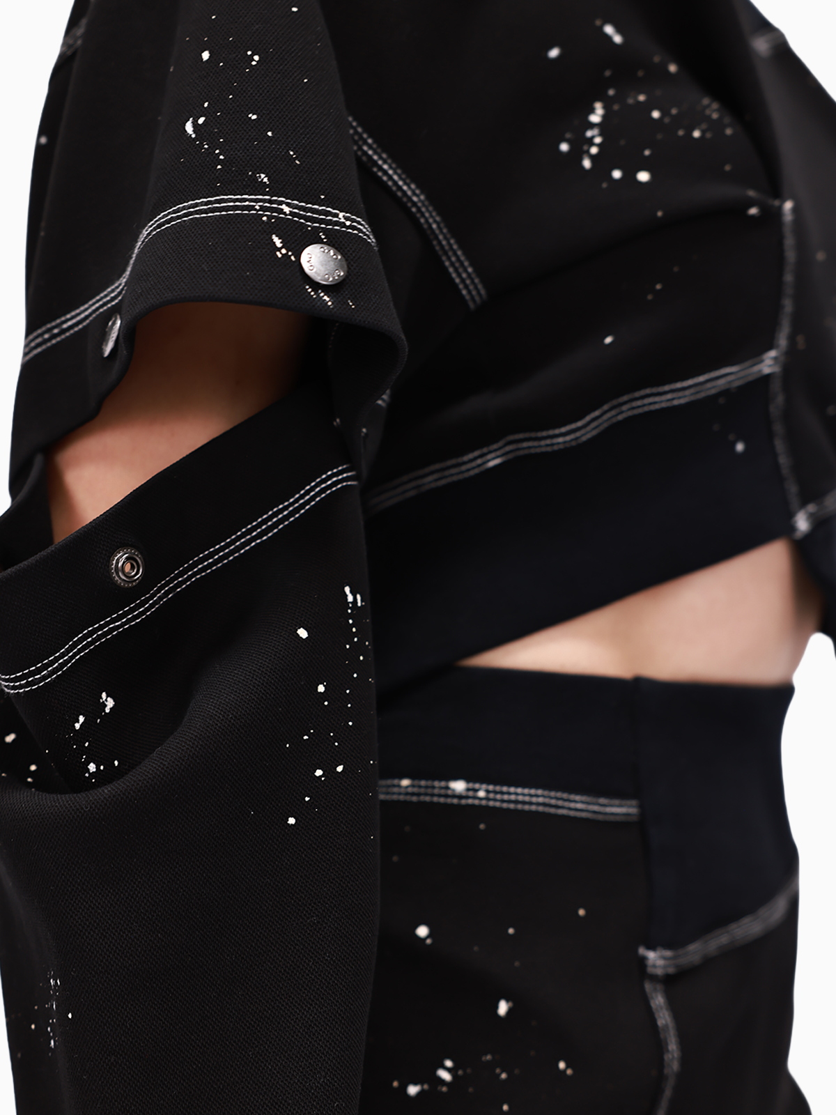 Cropped Snap Sleeve Sweatshirt