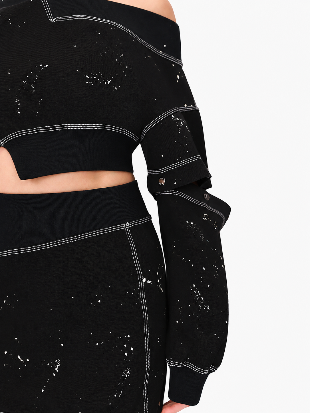 Cropped Snap Sleeve Sweatshirt
