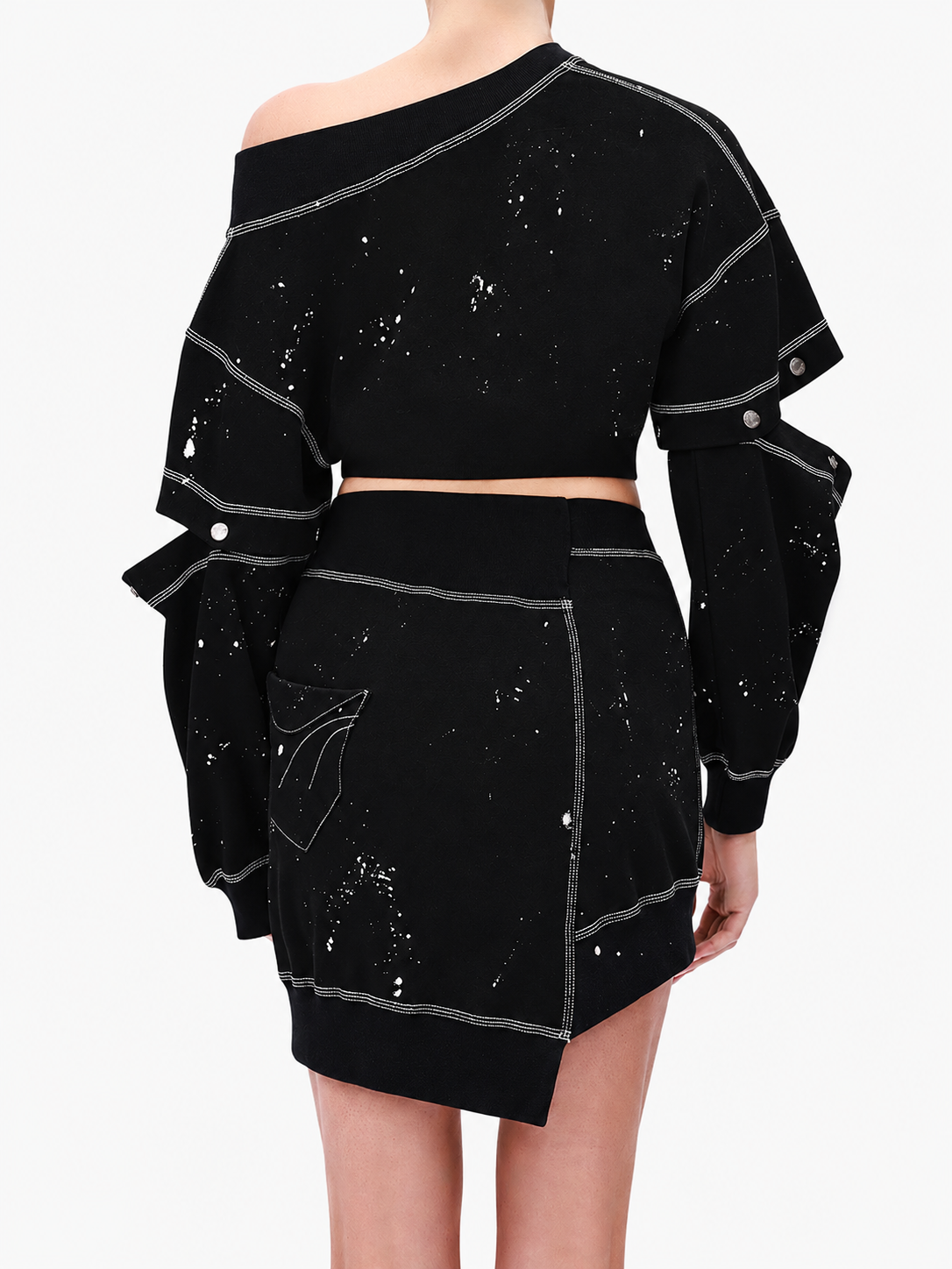 Cropped Snap Sleeve Sweatshirt