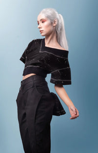 Cropped Snap Sleeve Sweatshirt